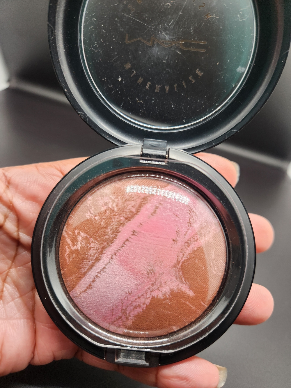 MAC Rio Mineralize Skinfinish - Picture 2 of 3